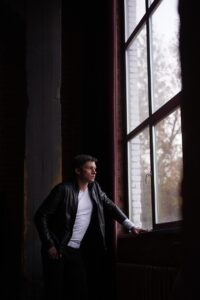 積み立てNISAの金額変更はどのように行うべきか？