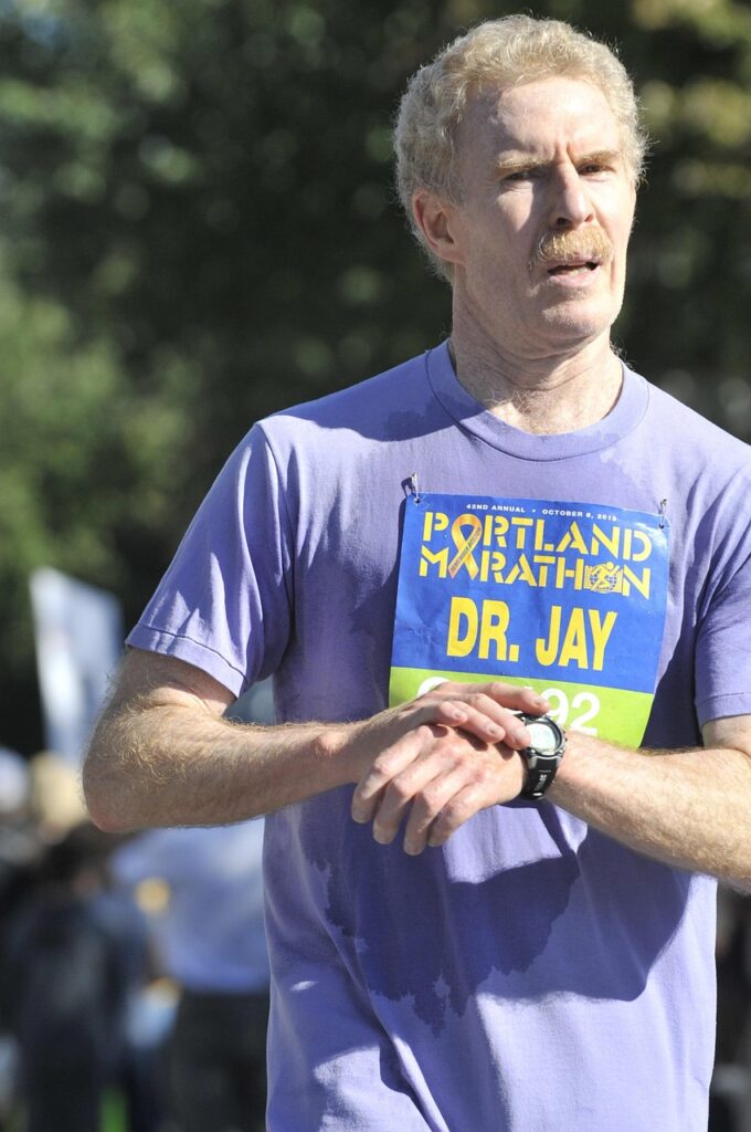 積立NISAの銘柄変更はどのタイミングで行うべきか？